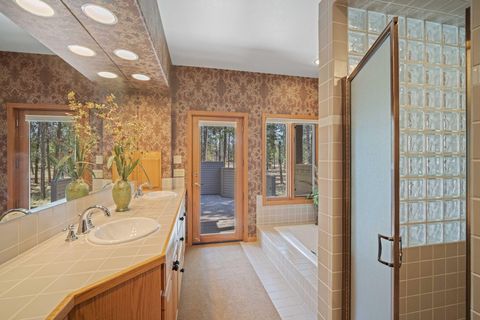 Tiny photo for 17685 Warbler West Lane #6, Sunriver, OR 97707 (MLS # 220217662)