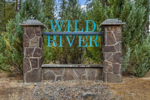 Tiny photo for 53591 Brookie Way, La Pine, OR 97739 (MLS # 220214451)