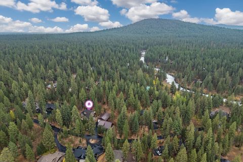 Tiny photo for 53591 Brookie Way, La Pine, OR 97739 (MLS # 220214451)