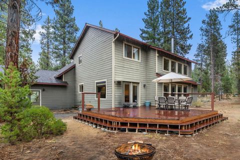 Tiny photo for 53591 Brookie Way, La Pine, OR 97739 (MLS # 220214451)