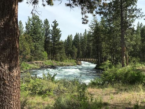 Tiny photo for 53591 Brookie Way, La Pine, OR 97739 (MLS # 220214451)