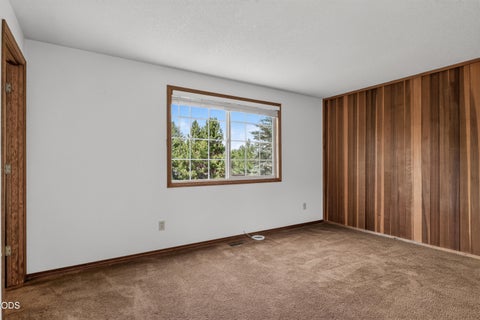 Tiny photo for 61145 Ladera Road, Bend, OR 97702 (MLS # 220224641)