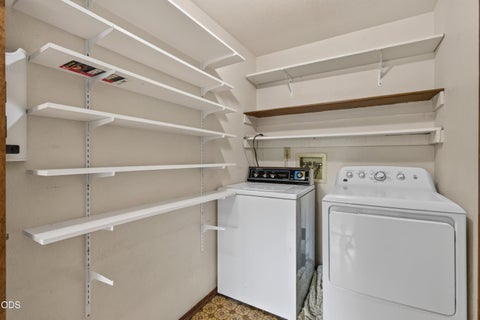 Tiny photo for 61145 Ladera Road, Bend, OR 97702 (MLS # 220224641)