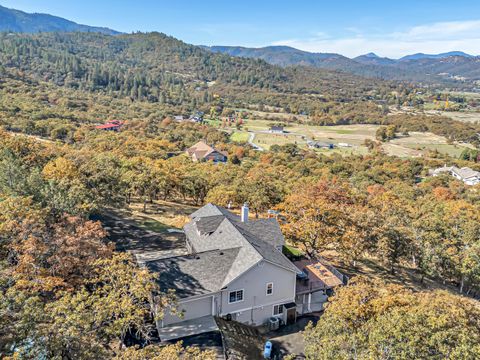 Tiny photo for 5227 Pioneer Road, Medford, OR 97501 (MLS # 220211246)