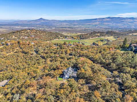 Tiny photo for 5227 Pioneer Road, Medford, OR 97501 (MLS # 220211246)