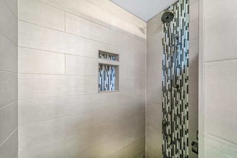 Tiny photo for 5227 Pioneer Road, Medford, OR 97501 (MLS # 220211246)