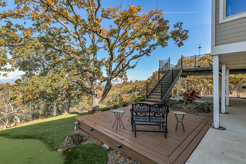 Tiny photo for 5227 Pioneer Road, Medford, OR 97501 (MLS # 220211246)