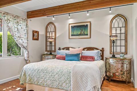 Tiny photo for 1417 Scott Street, Medford, OR 97504 (MLS # 220220027)