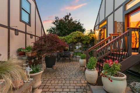 Tiny photo for 1417 Scott Street, Medford, OR 97504 (MLS # 220220027)