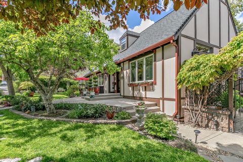 Tiny photo for 1417 Scott Street, Medford, OR 97504 (MLS # 220220027)