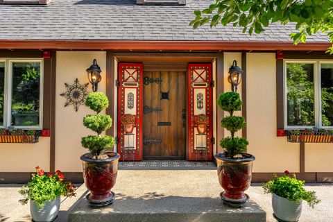 Tiny photo for 1417 Scott Street, Medford, OR 97504 (MLS # 220220027)