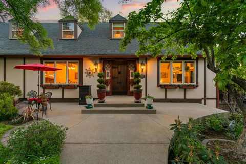 Tiny photo for 1417 Scott Street, Medford, OR 97504 (MLS # 220220027)