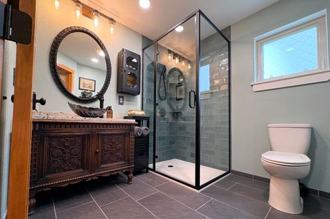 Tiny photo for 1417 Scott Street, Medford, OR 97504 (MLS # 220220027)