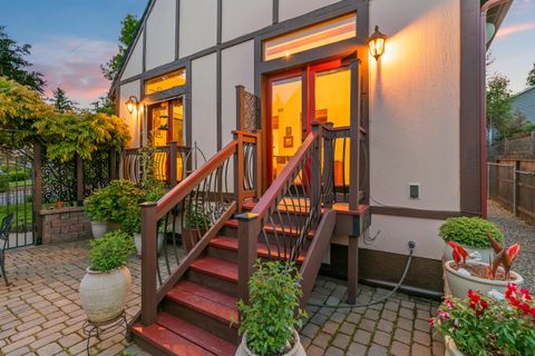 Tiny photo for 1417 Scott Street, Medford, OR 97504 (MLS # 220220027)