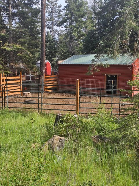 Tiny photo for 27233 Rocky Point Road, Klamath Falls, OR 97601 (MLS # 220221348)