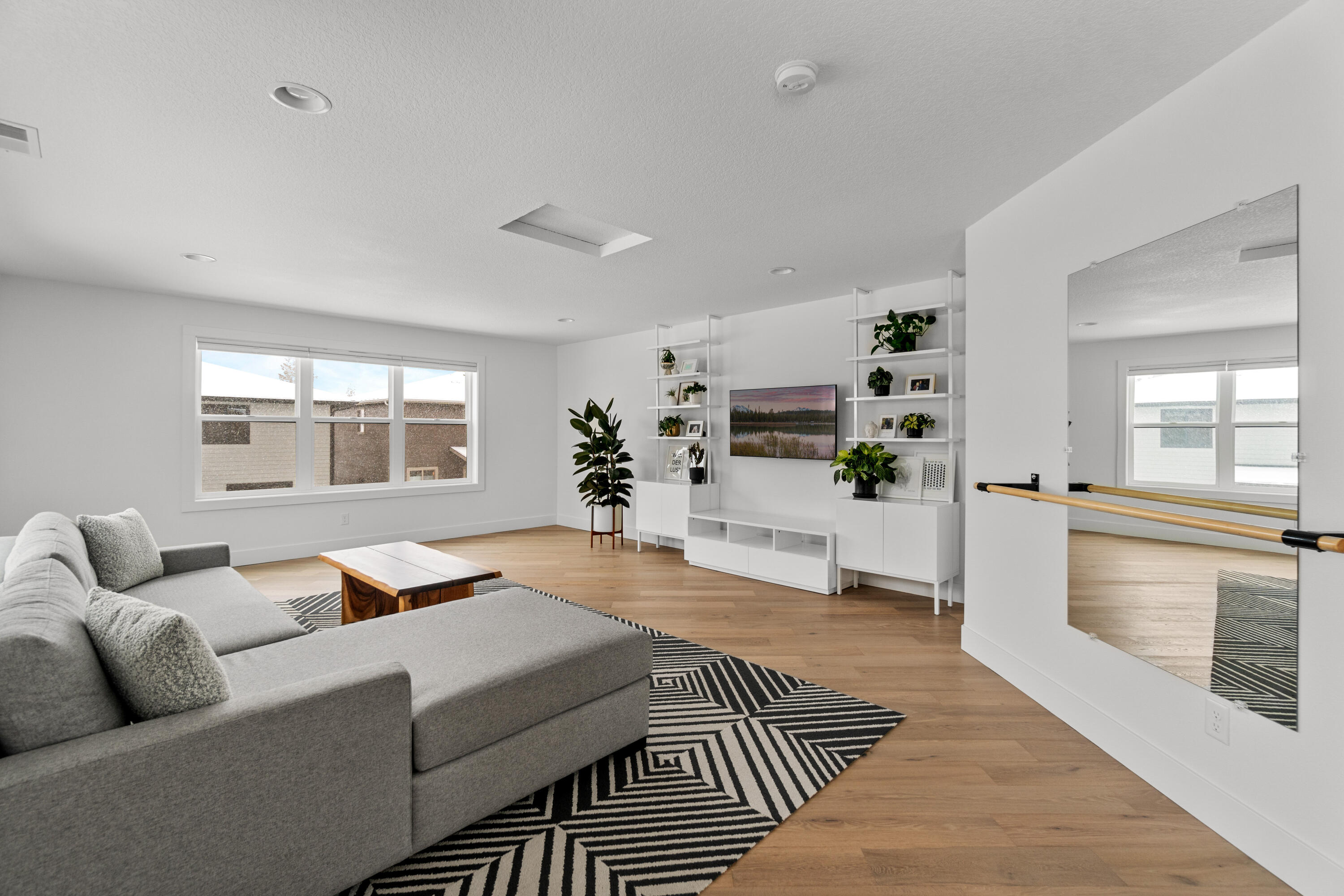 Marken Summit - Residential