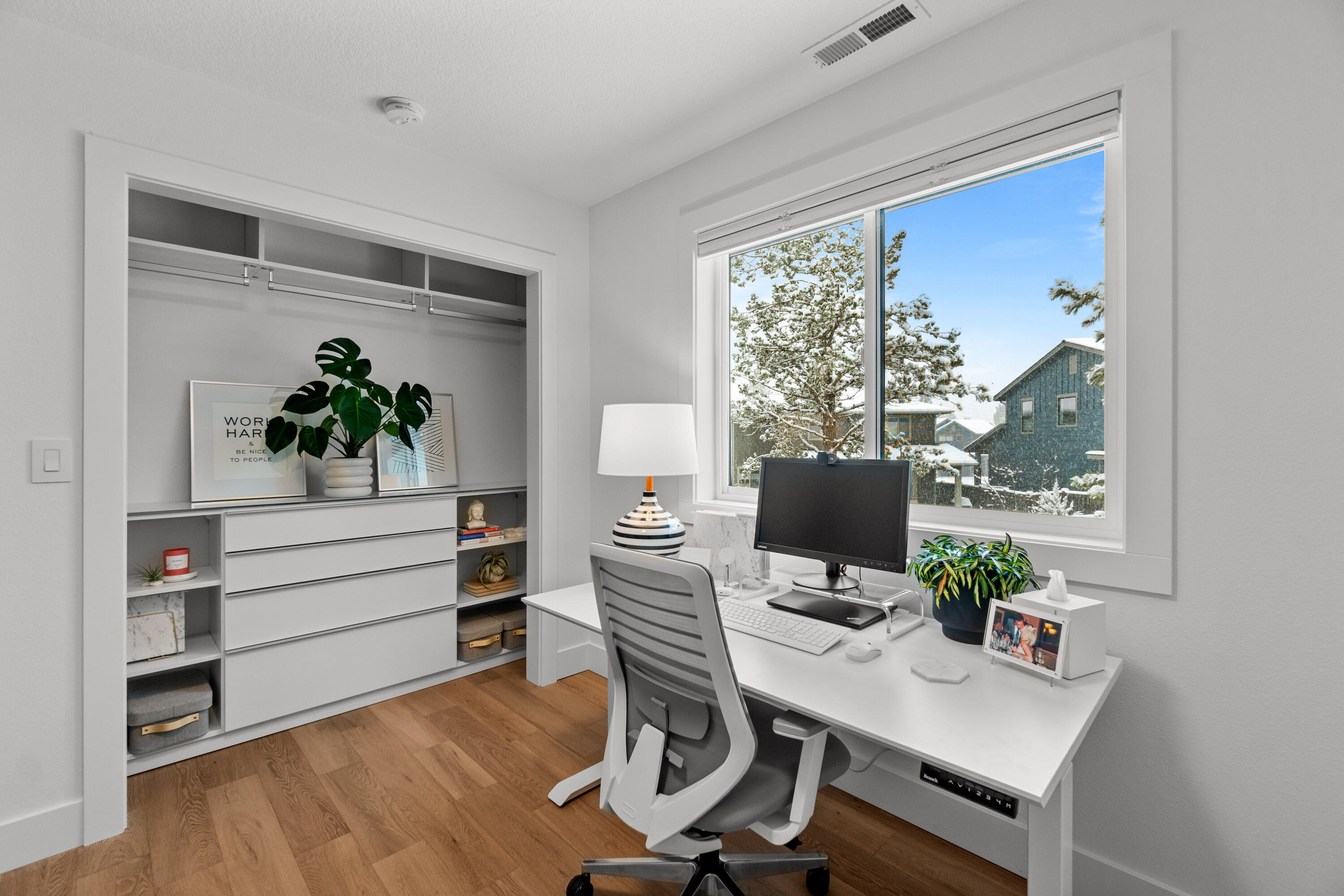 Marken Summit - Residential