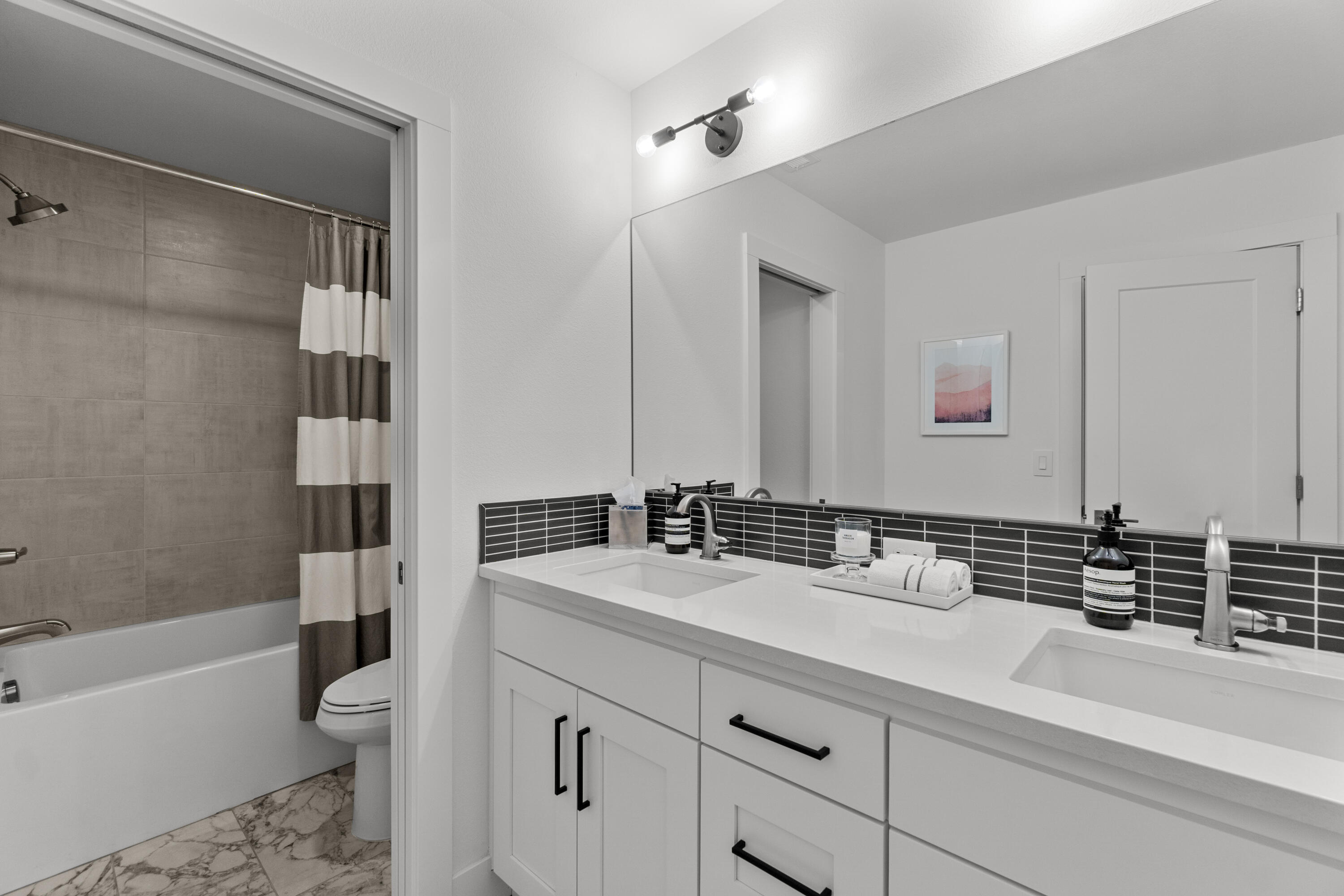 Marken Summit - Residential