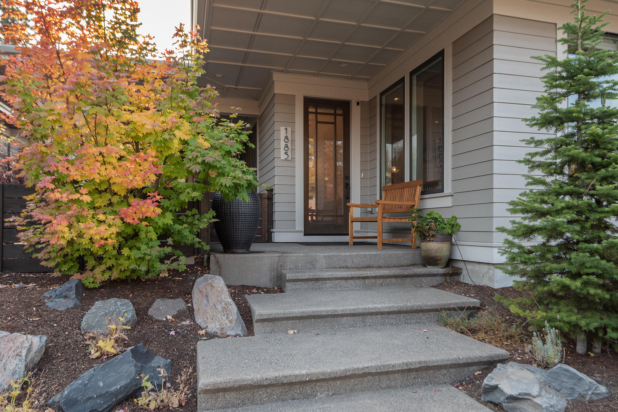 1885 NW Hartford Avenue