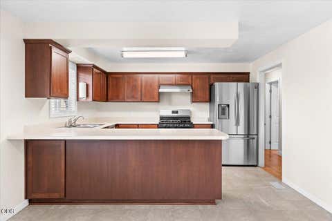 Tiny photo for 1751 Yukon Avenue, Medford, OR 97504 (MLS # 220227336)
