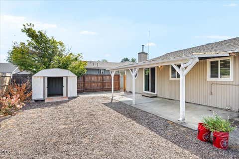 Tiny photo for 1751 Yukon Avenue, Medford, OR 97504 (MLS # 220227336)