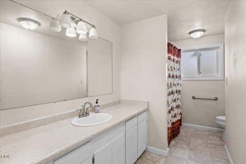 Tiny photo for 1751 Yukon Avenue, Medford, OR 97504 (MLS # 220227336)