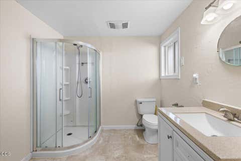 Tiny photo for 1751 Yukon Avenue, Medford, OR 97504 (MLS # 220227336)