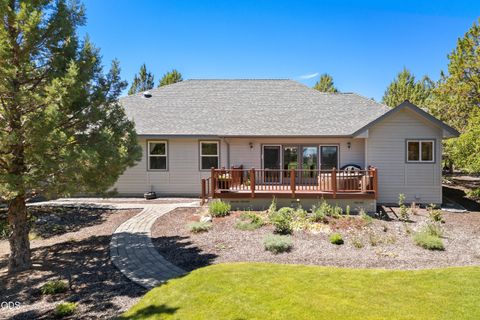 Tiny photo for 474 Tanager Drive, Redmond, OR 97756 (MLS # 220224630)