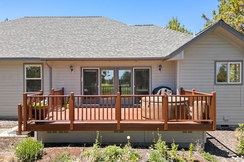 Tiny photo for 474 Tanager Drive, Redmond, OR 97756 (MLS # 220224630)