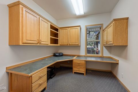 Tiny photo for 474 Tanager Drive, Redmond, OR 97756 (MLS # 220224630)