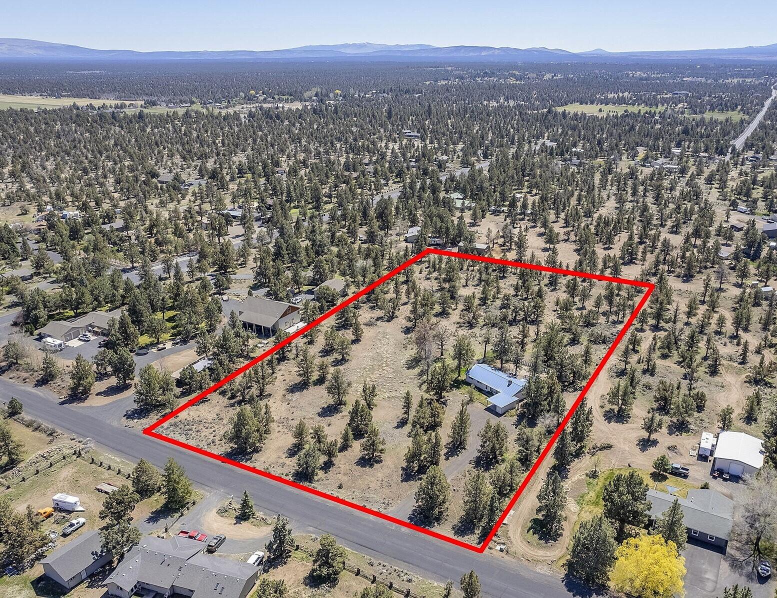 23011 Oxbow Lane