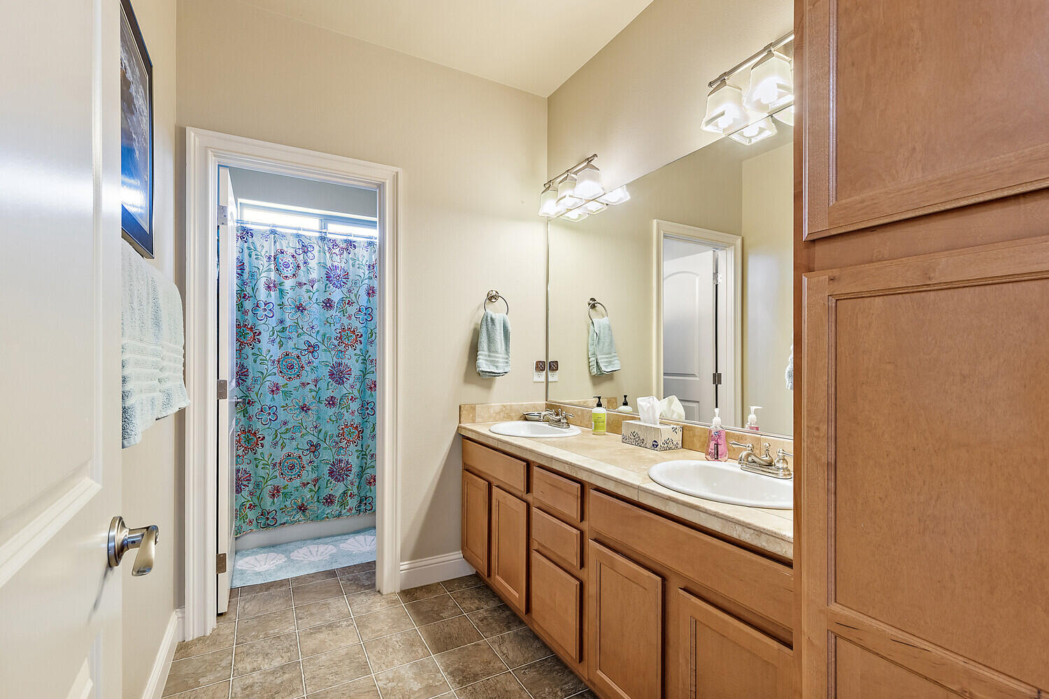 Kamerin Springs - Residential