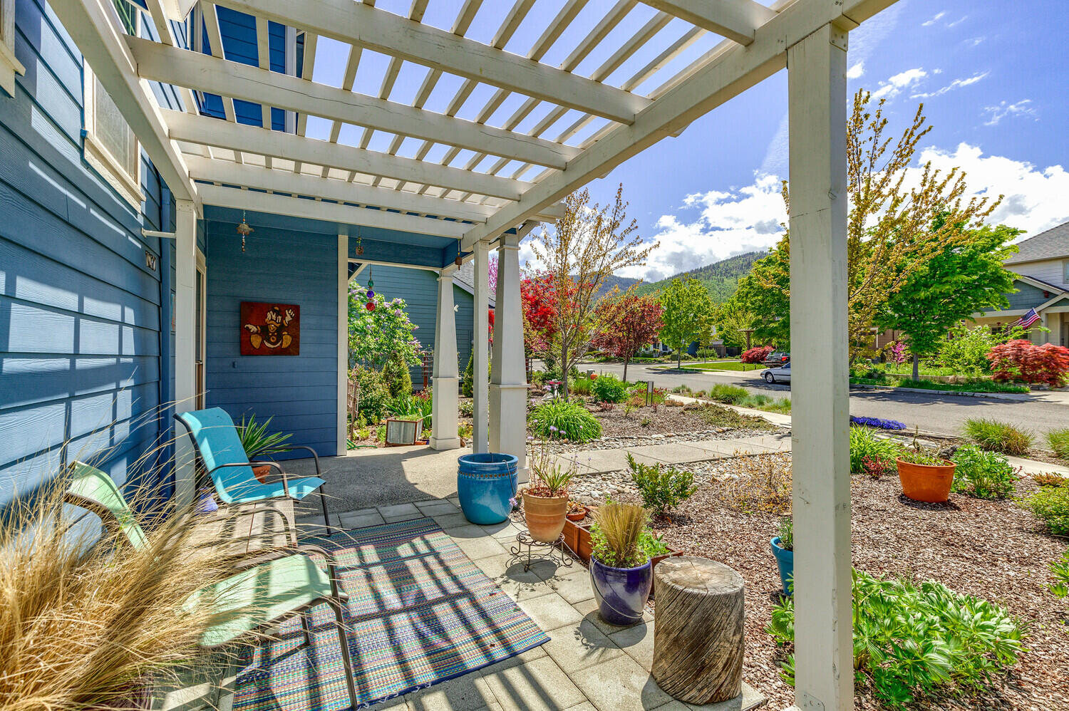 Kamerin Springs - Residential