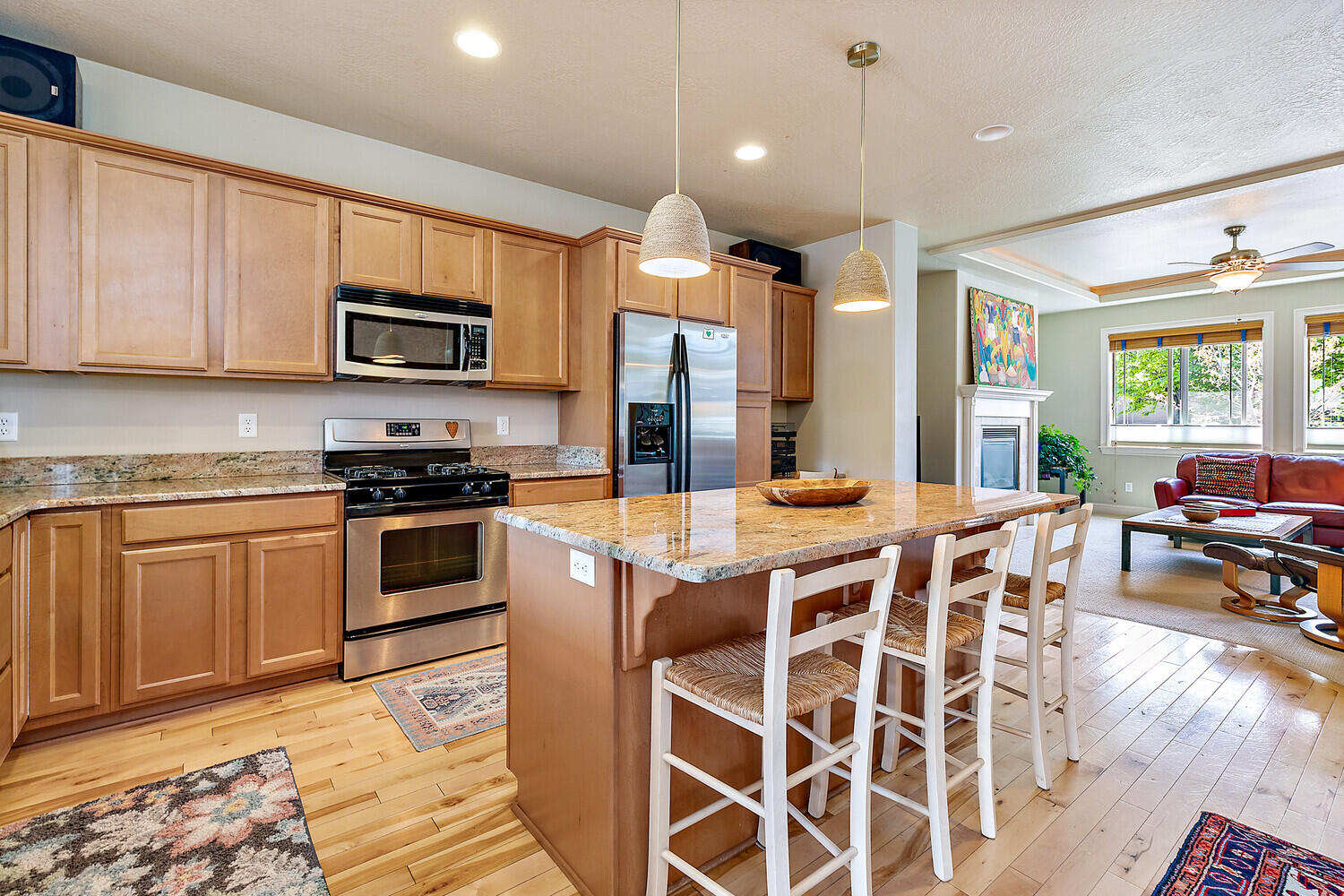 Kamerin Springs - Residential