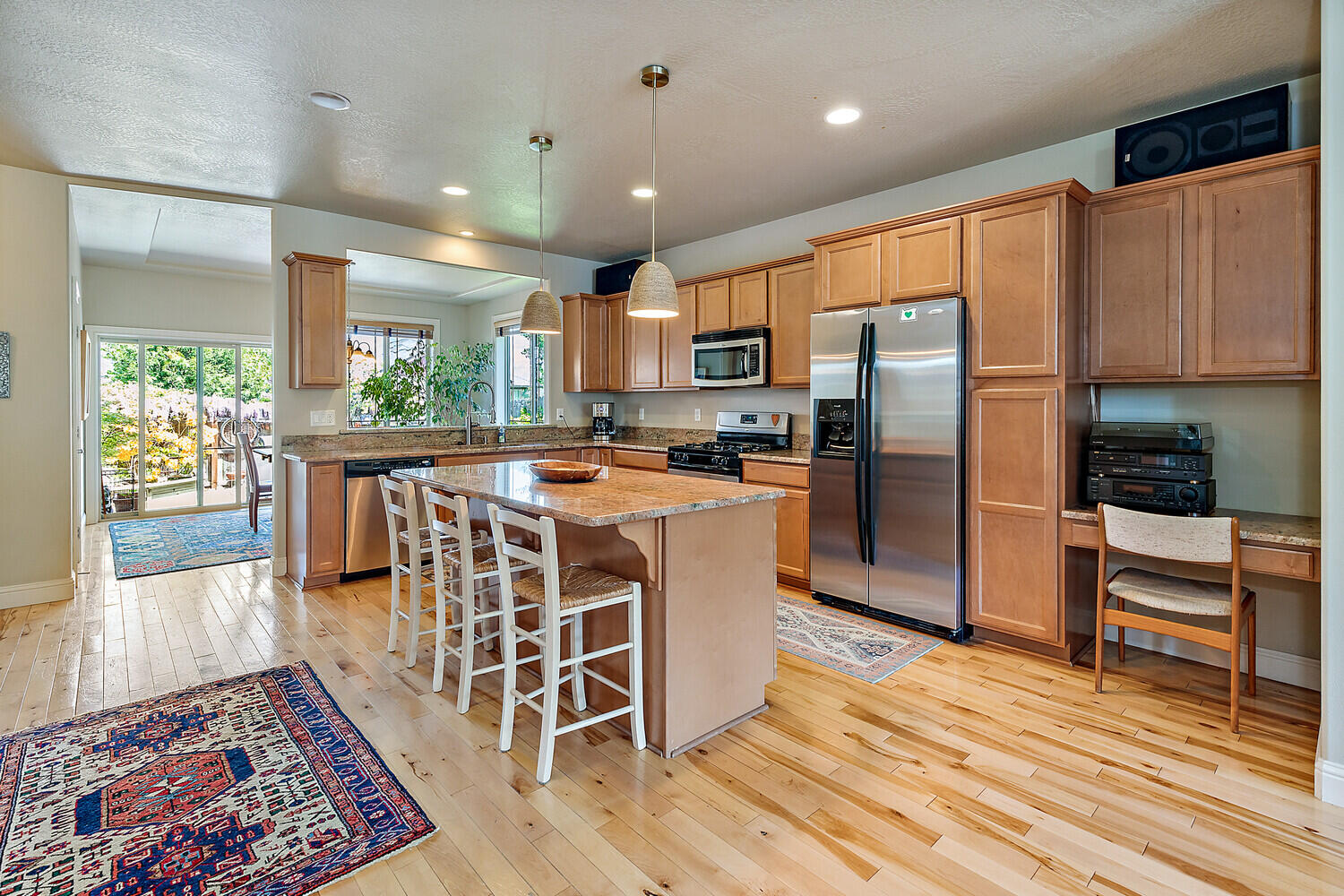 Kamerin Springs - Residential