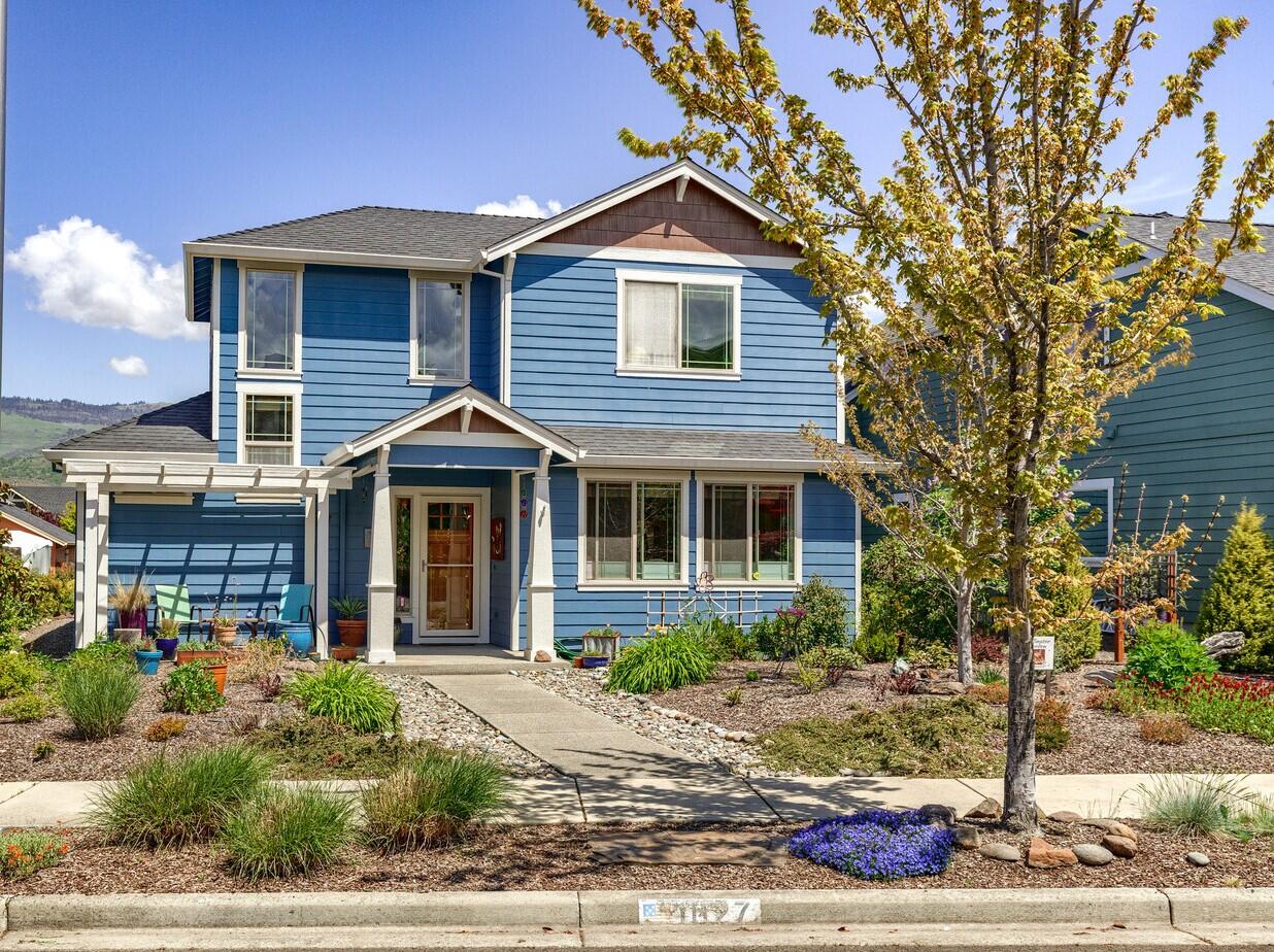 Kamerin Springs - Residential