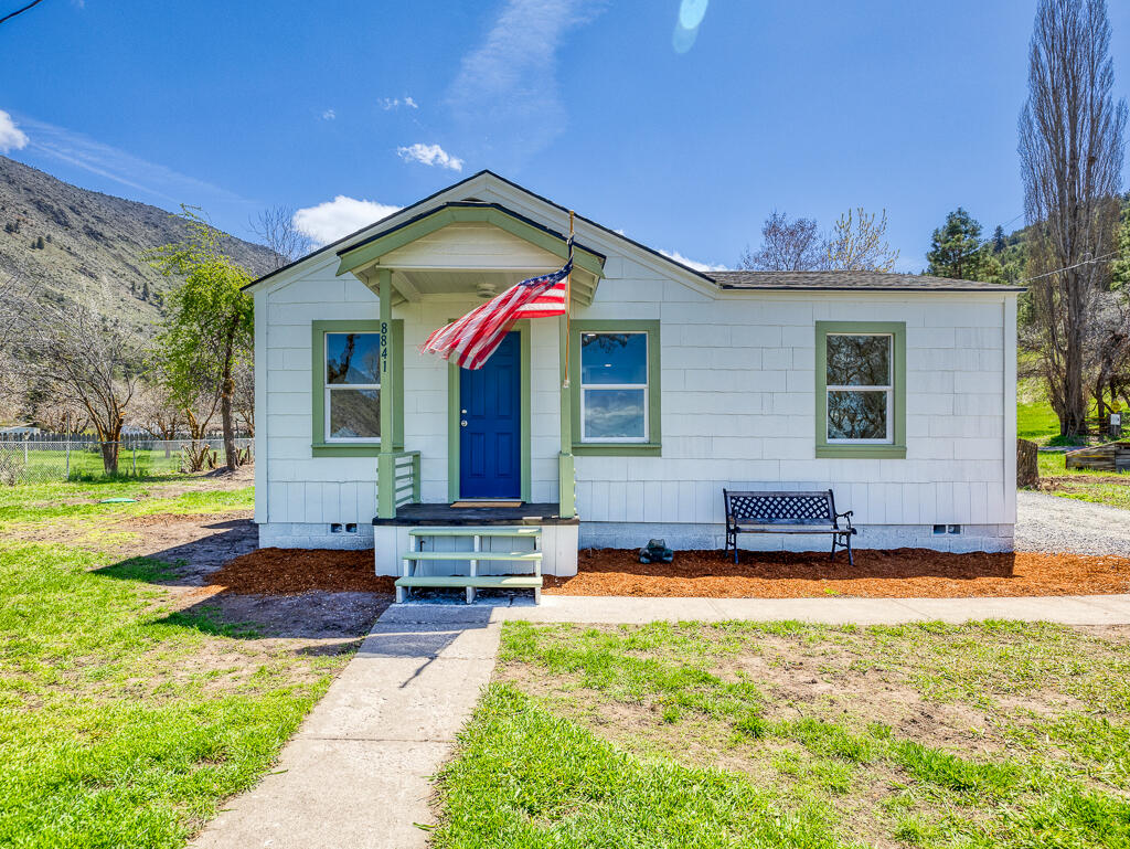 Troubador Trail - Residential