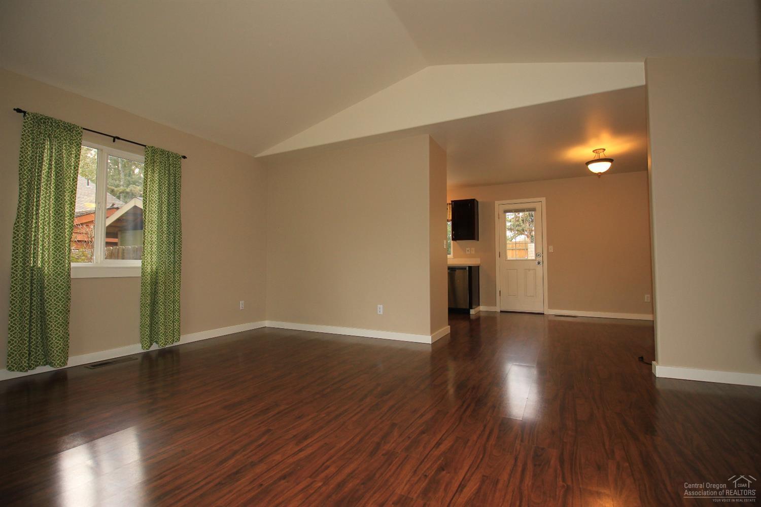 Cascade Peaks - Residential