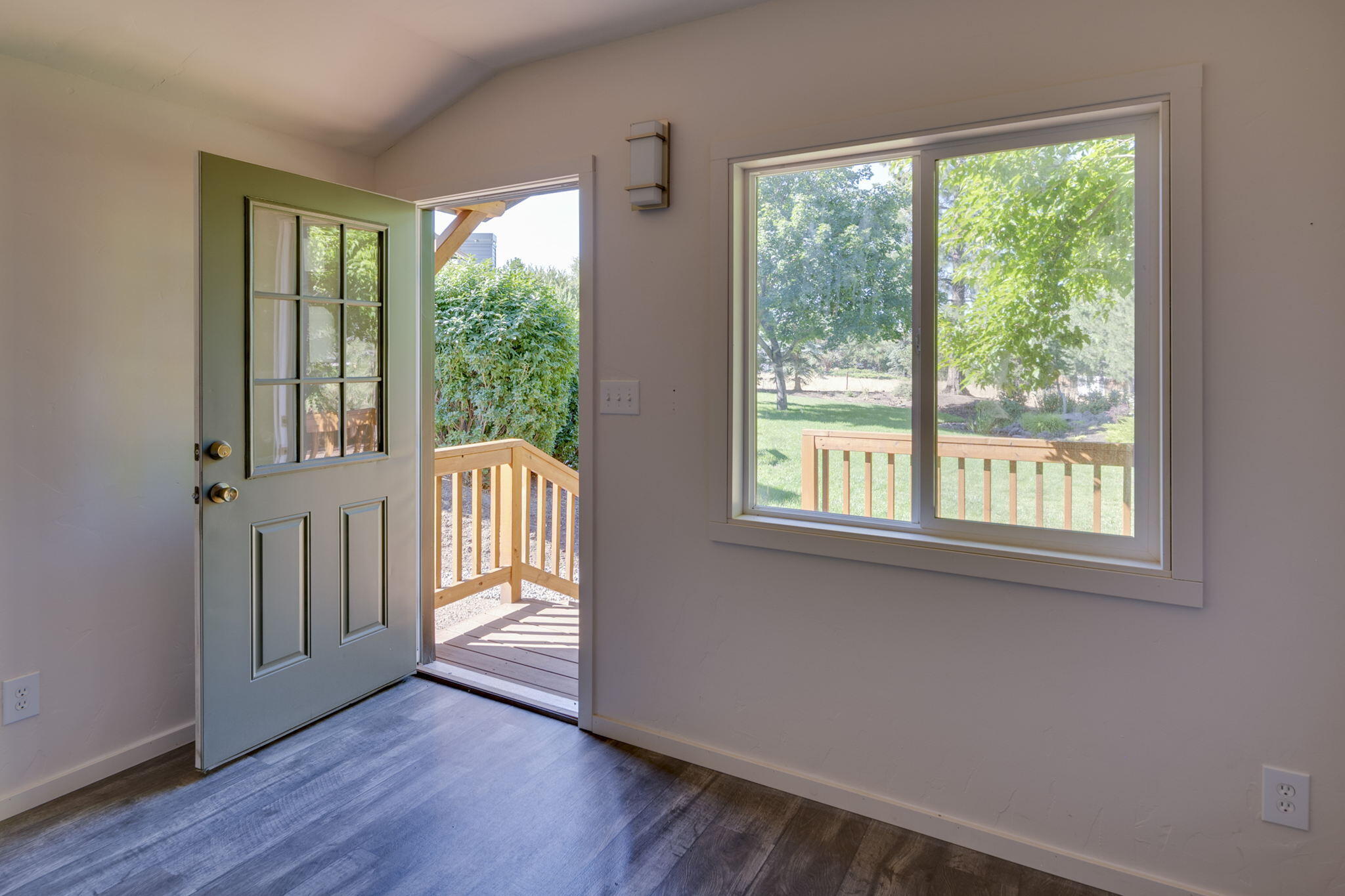 Ladera - Residential