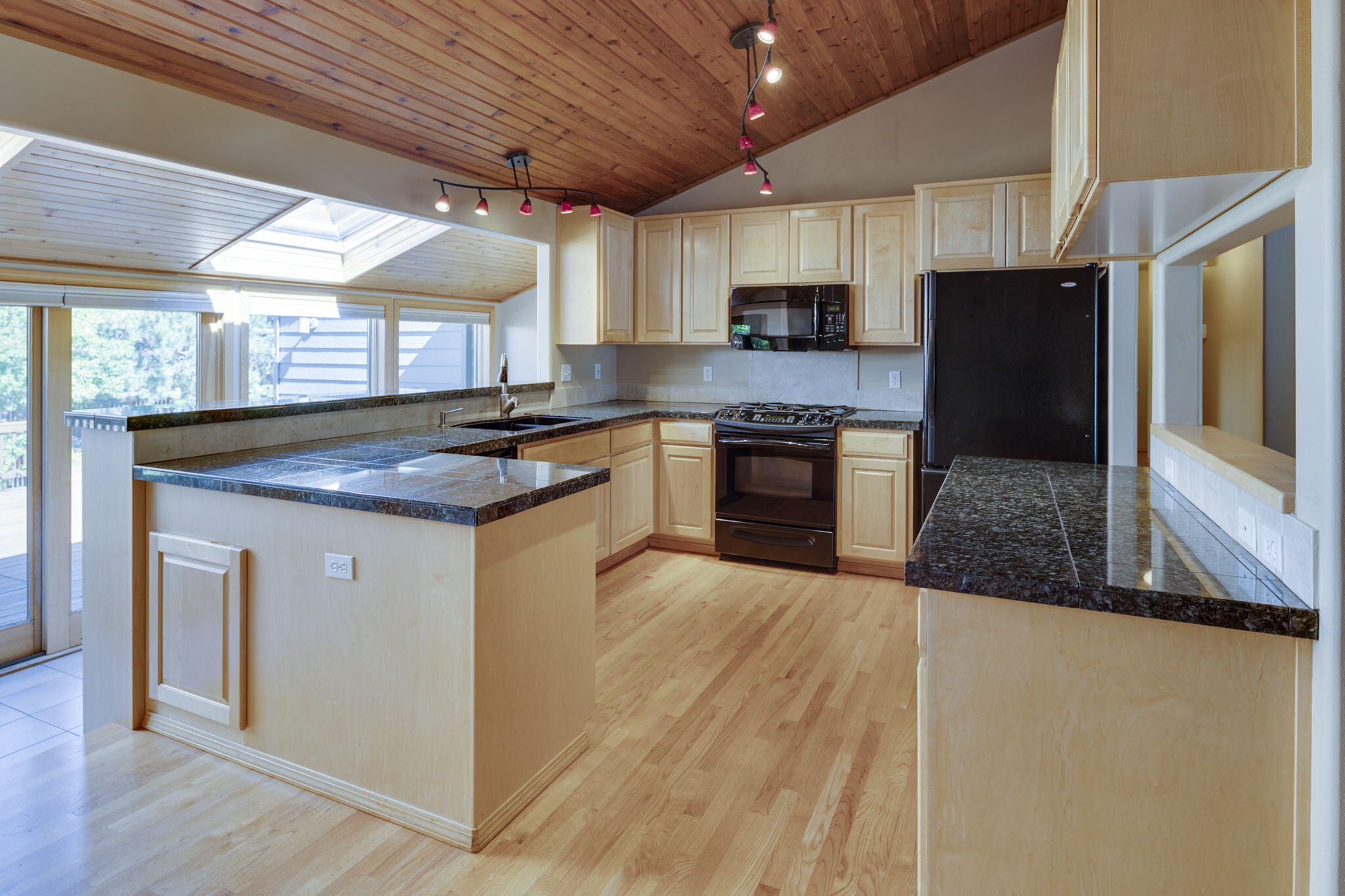 Ladera - Residential