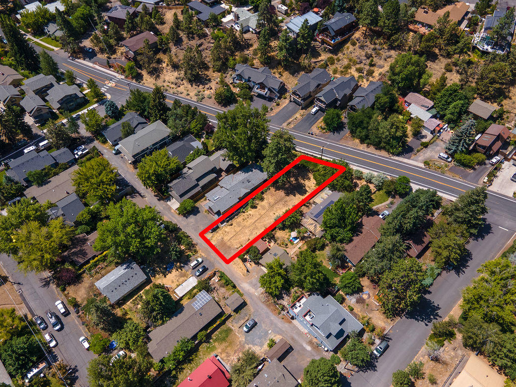 Aubrey Heights - Land