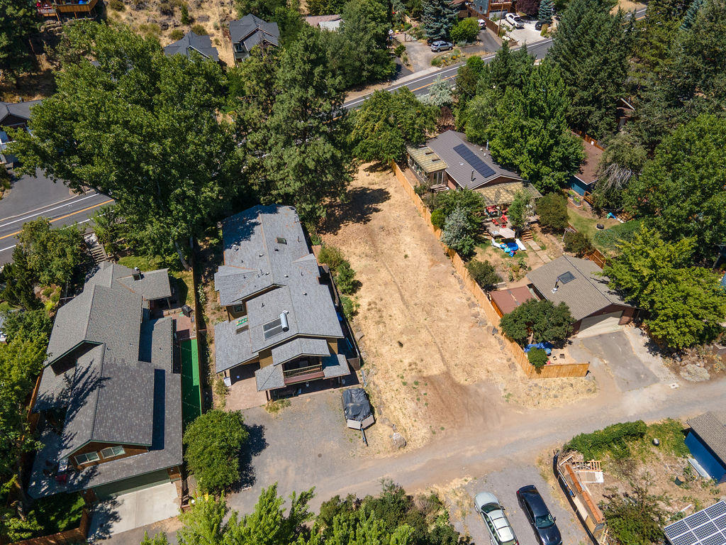 Aubrey Heights - Land