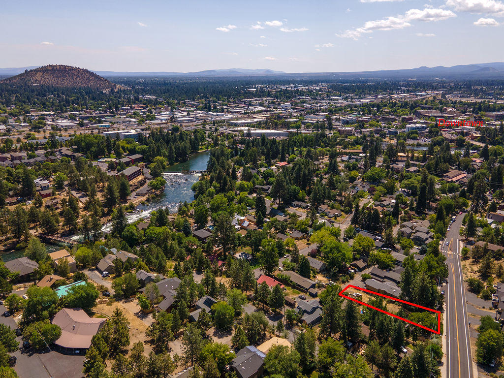 Aubrey Heights - Land