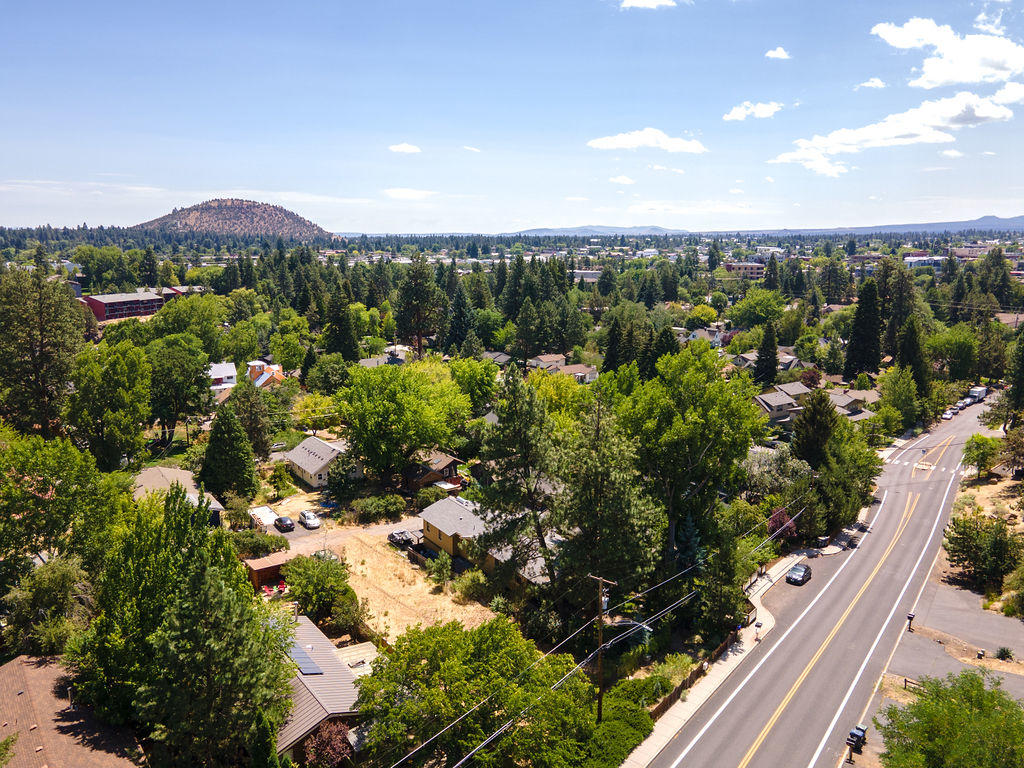 Aubrey Heights - Land