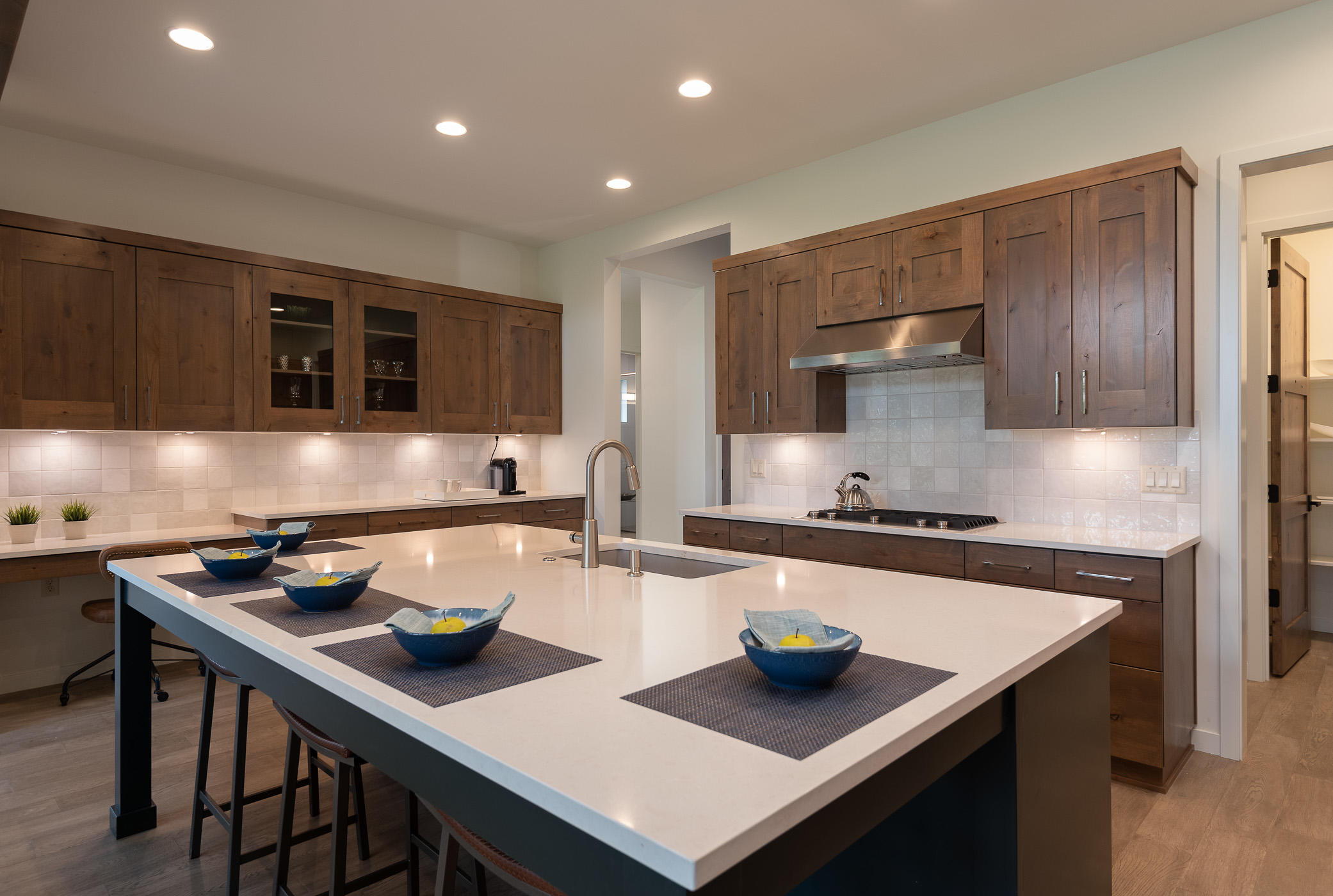 1925 Townhomes - Residential