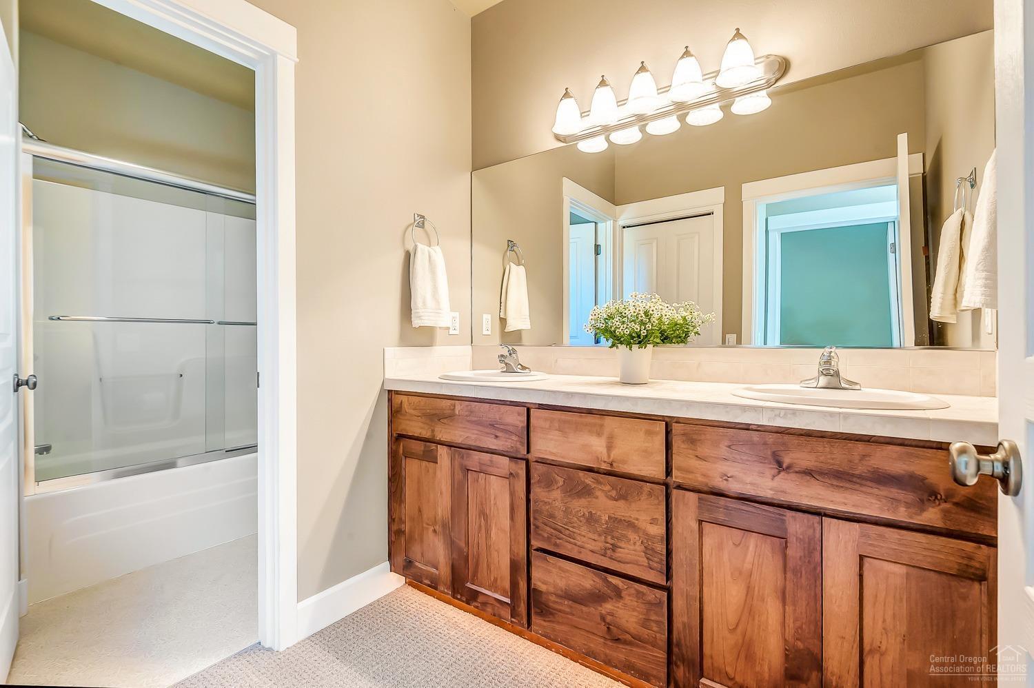 Awbrey Butte - Residential