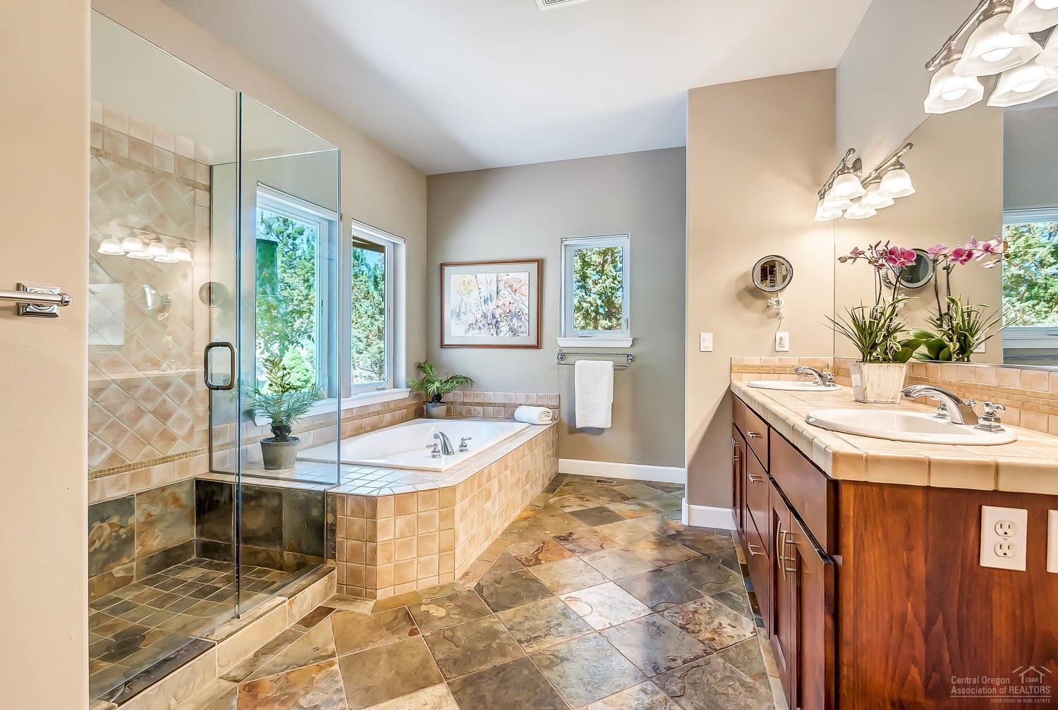 Awbrey Butte - Residential