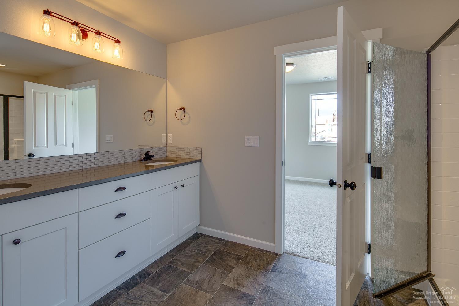 Fieldstone Crossing - Residential