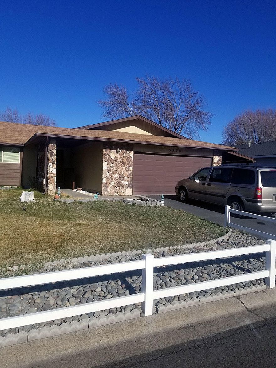 Well maintained 3 bedroom, 2 bath home in Gatewood! Fireplace in both the living room and family room. Bonus room with electricity.  New roof will be put on by Henri's mid-April.  Carport, RV parking, and 2 car garage that has 2 work benches and a pull down ladder to attic for lots of storage space.  Newer water heater, forced air furnace and garbage disposal.    Backyard is fully fenced with 1 small shed, a larger shed plus a workshop/hobby room. Easy to show...call or text listing agent.