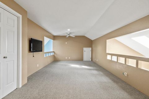 Tiny photo for 5615 Basin View Drive, Klamath Falls, OR 97603 (MLS # 220215450)